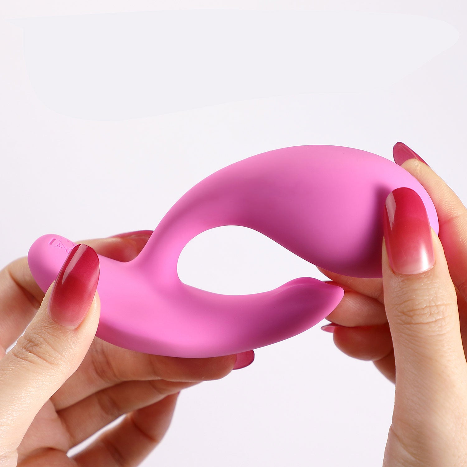 Oly 2 App-Enabled Wearable Vibrator - Pink